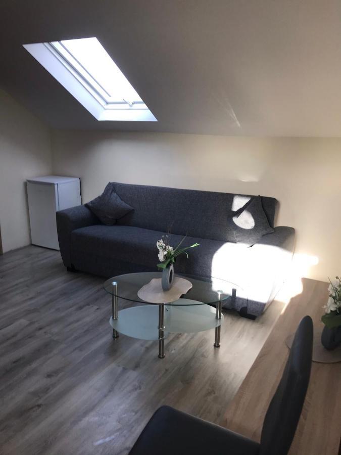 Workers Sleep Apartment Wilhelmshaven Bagian luar foto